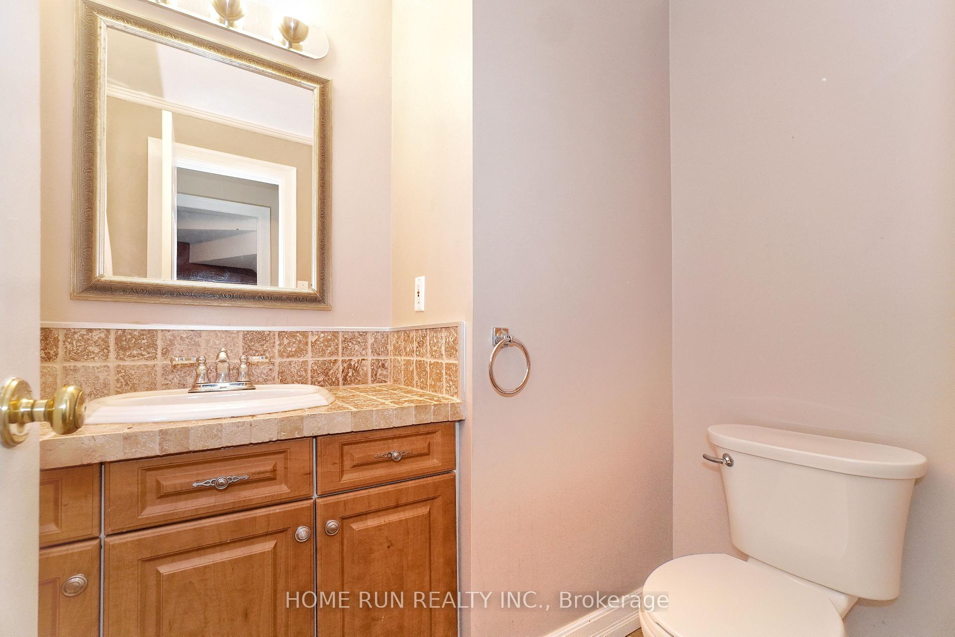 Photo 31 of 1484 Forest Valley Drive, Ottawa, Chapel Hill — HOMEH