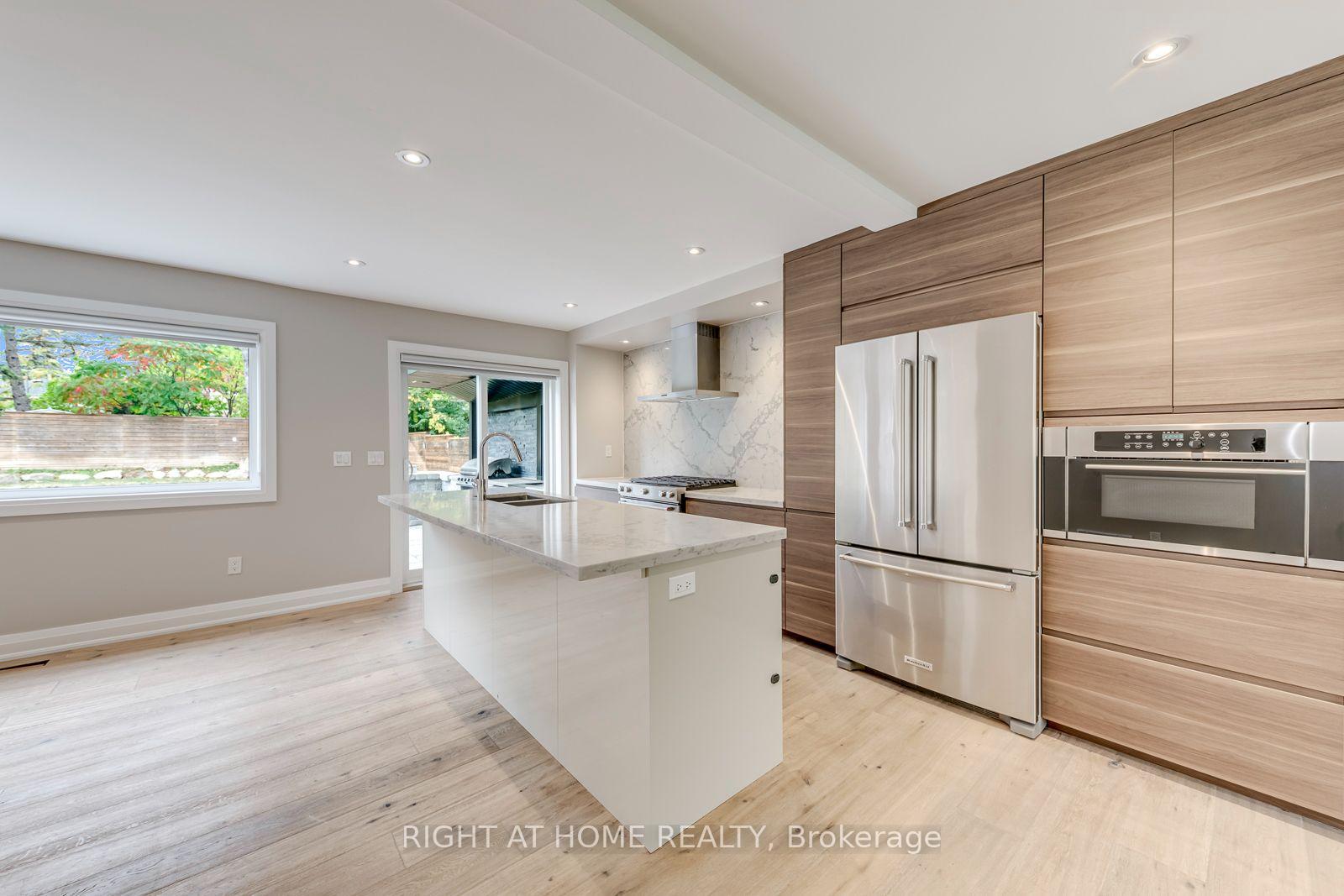 Photo 14 of 30 Penwick Crescent, Richmond Hill, North Richvale — HOMEH