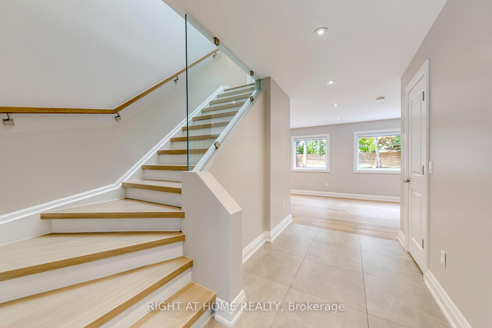 Photo 21 of 30 Penwick Crescent, Richmond Hill, North Richvale — HOMEH