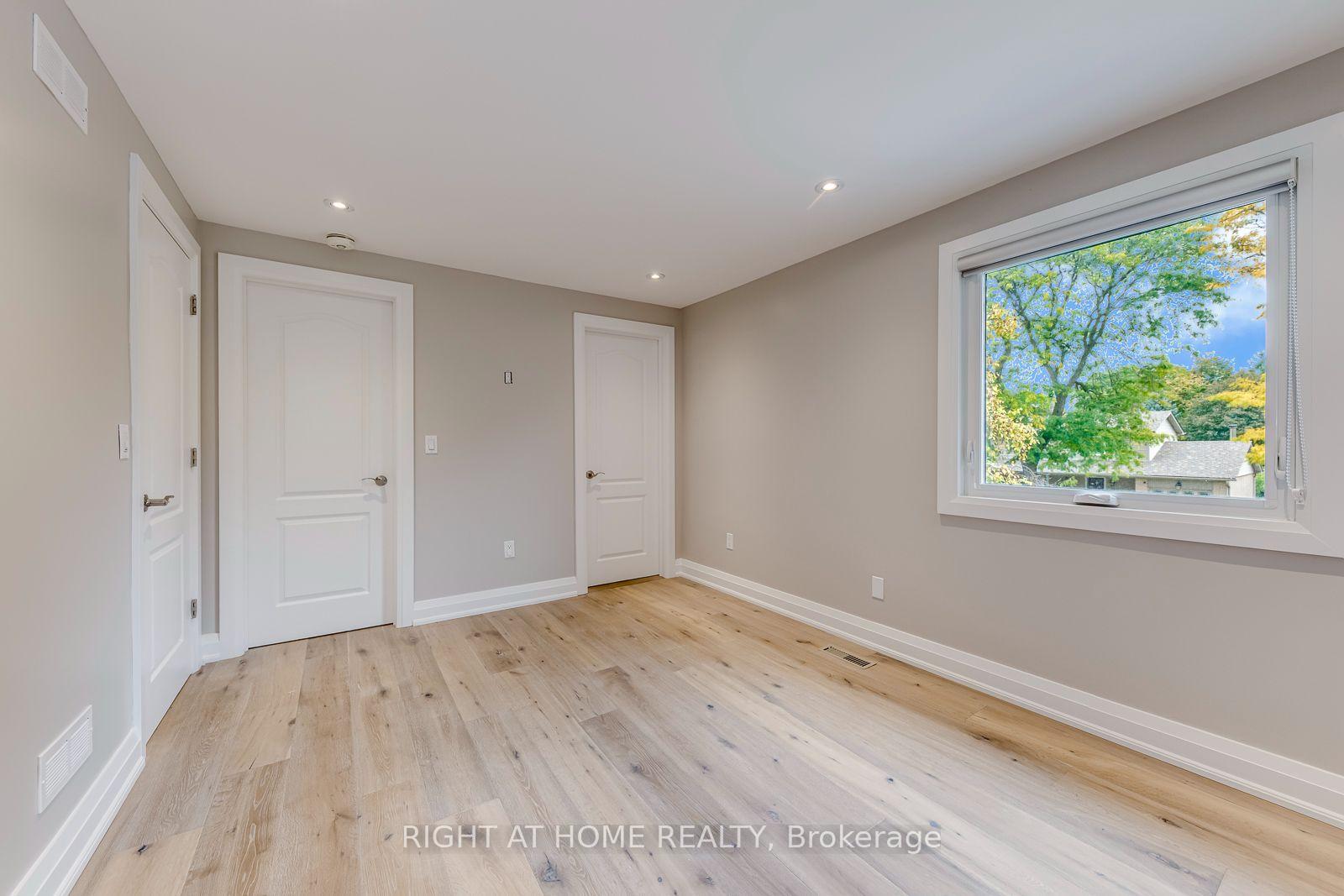 Photo 25 of 30 Penwick Crescent, Richmond Hill, North Richvale — HOMEH