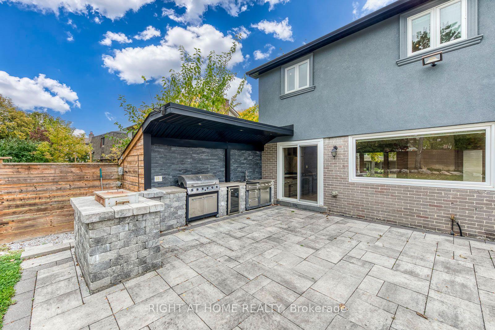 Photo 41 of 30 Penwick Crescent, Richmond Hill, North Richvale — HOMEH