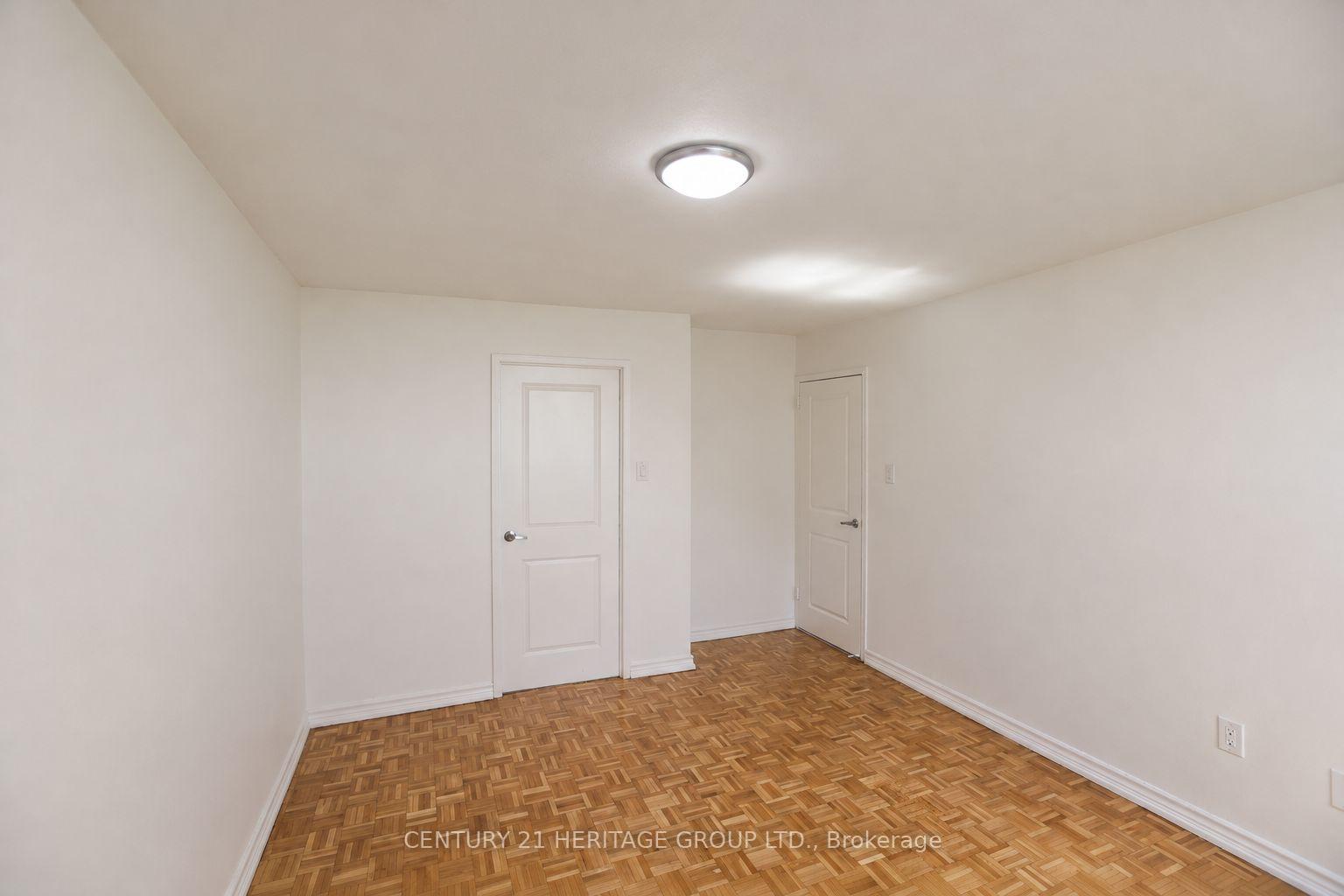 Photo 1 of Unit 702, 41 Garfella Drive, Etobicoke, Mount Olive-Silverstone-Jamestown — HOMEH