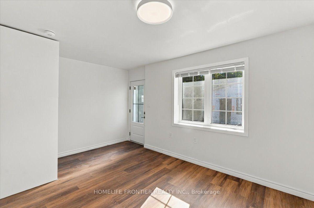 Photo 4 of Unit Unit 4, 99 Regent Road, North York, Downsview-Roding-CFB — HOMEH