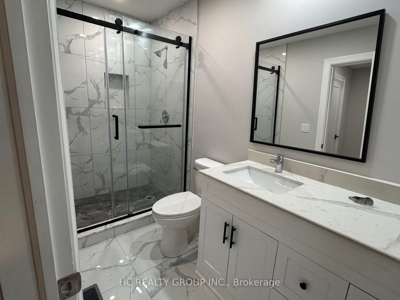 Photo 11 of 32 B King Richard Court, Markham, Bullock — HOMEH