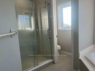 Photo 18 of 15 Heatherwood Crescent, Markham, Unionville — HOMEH