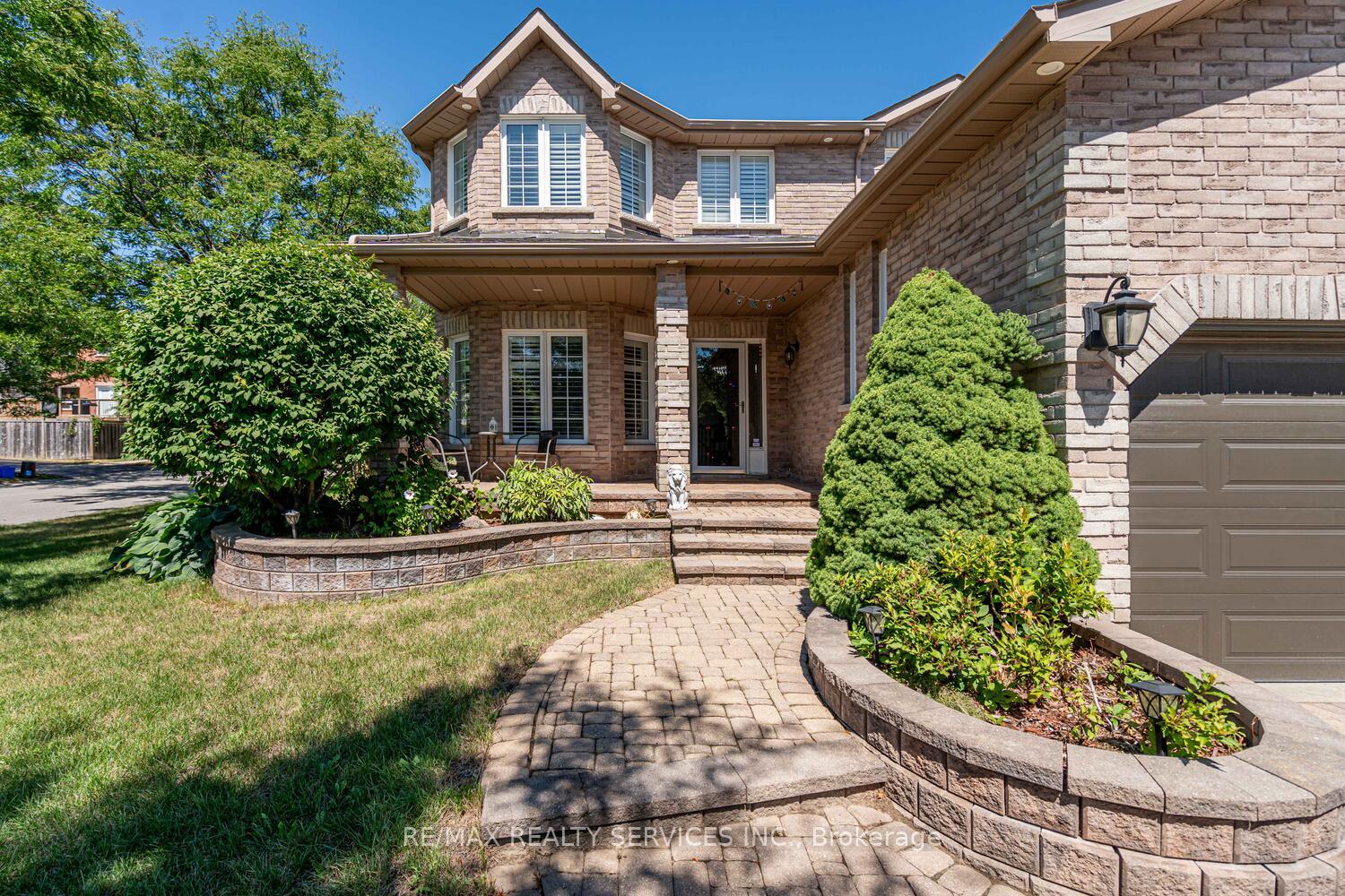 Photo 4 of 22 Sovereign's Gate, Barrie, Painswick South — HOMEH