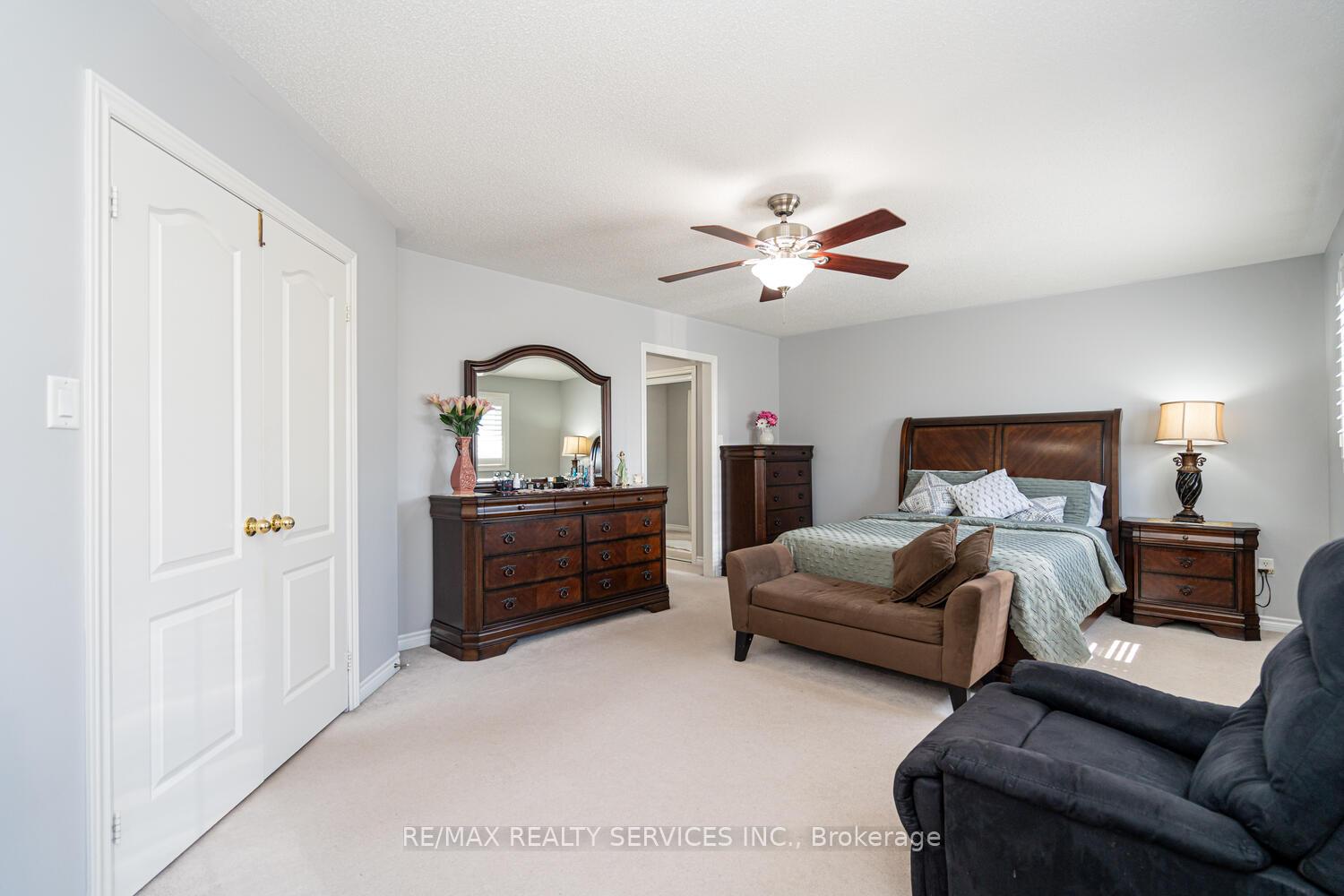 Photo 25 of 22 Sovereign's Gate, Barrie, Painswick South — HOMEH