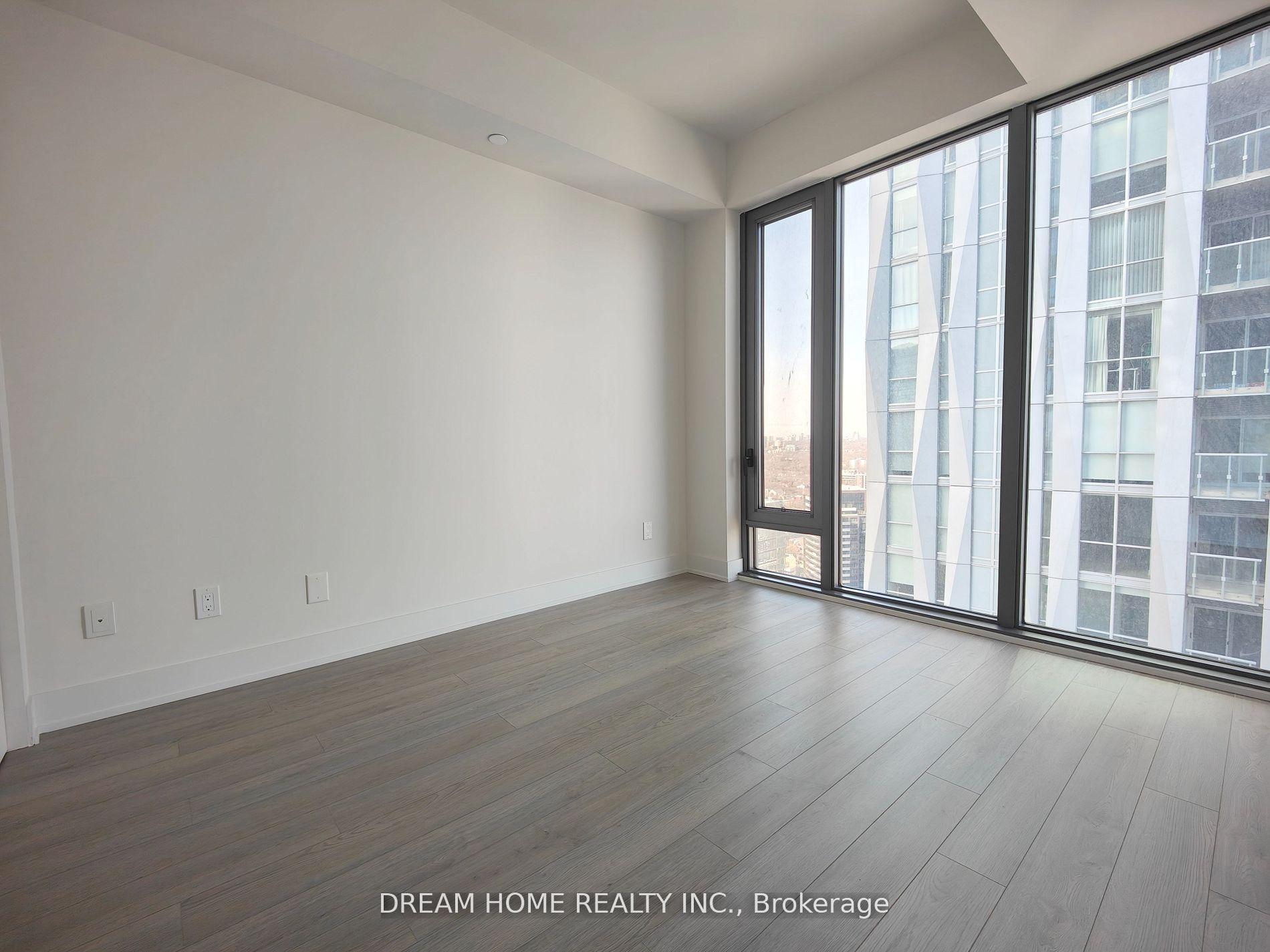 Photo 3 of Unit 3708, 8 Cumberland Street, Toronto, The Annex — HOMEH