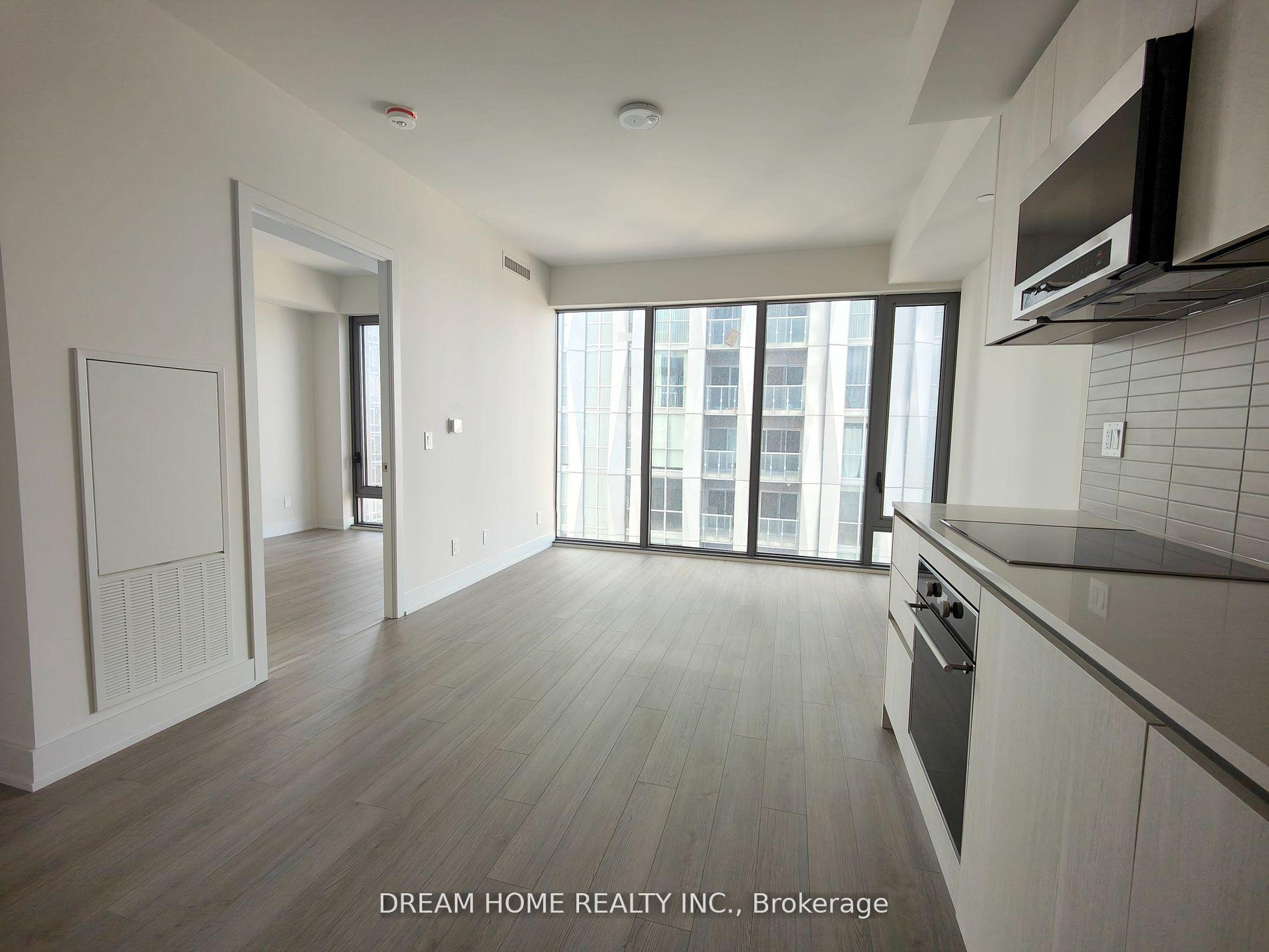 Photo 8 of Unit 3708, 8 Cumberland Street, Toronto, The Annex — HOMEH