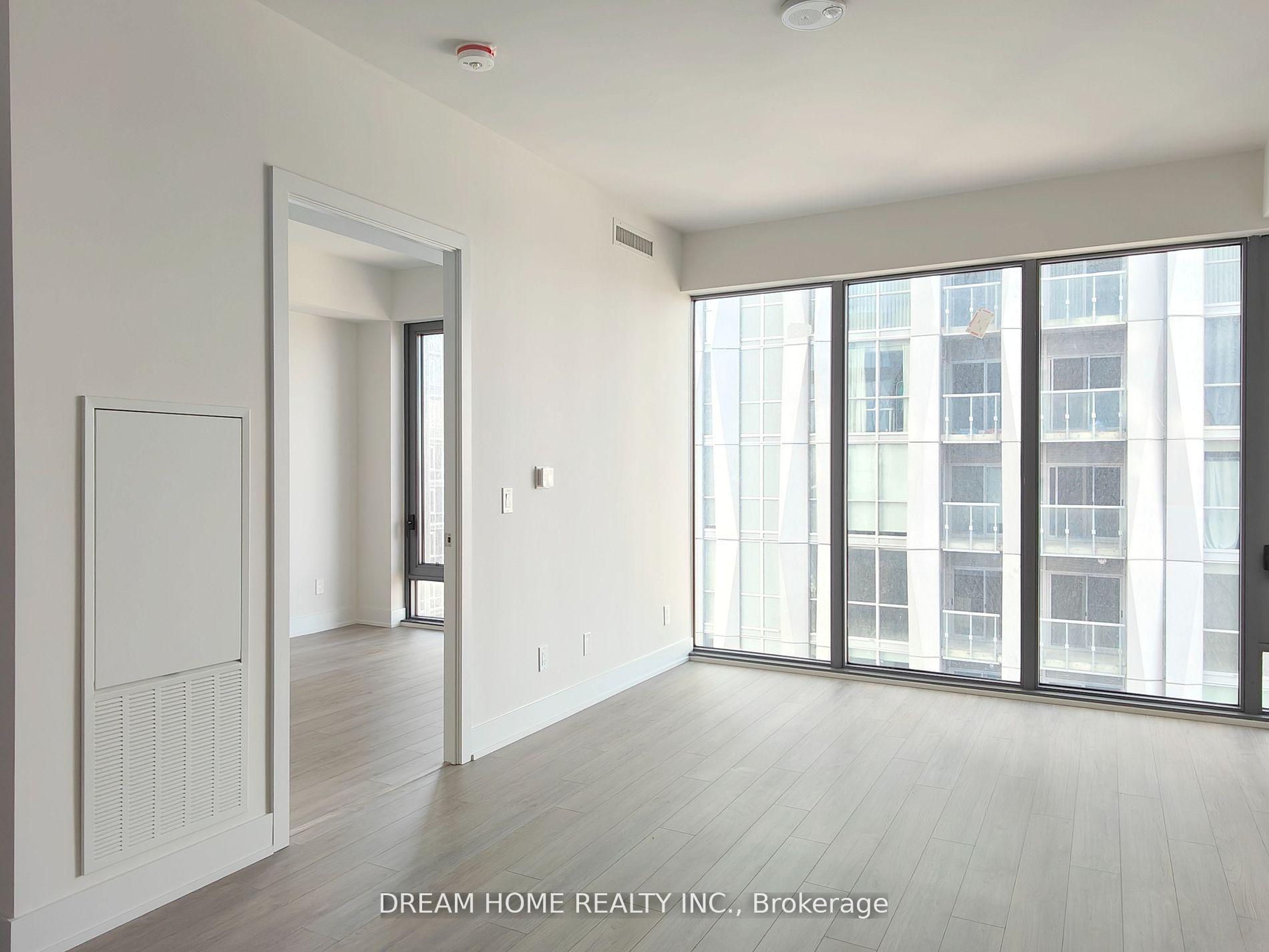 Photo 10 of Unit 3708, 8 Cumberland Street, Toronto, The Annex — HOMEH