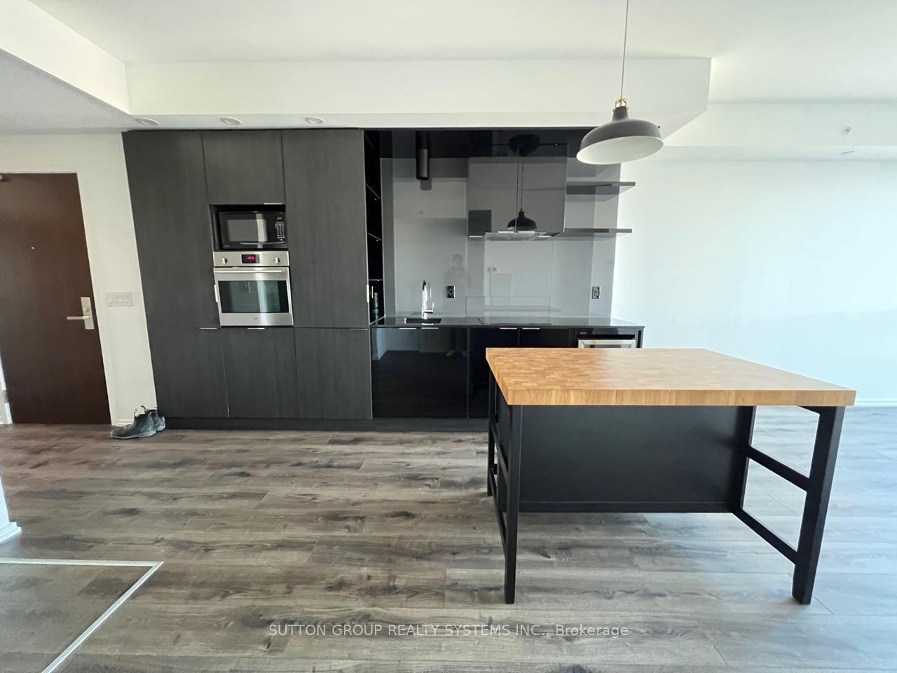 Photo 3 of Unit 2917, 70 Temperance Street, Toronto, Bay Street Corridor — HOMEH