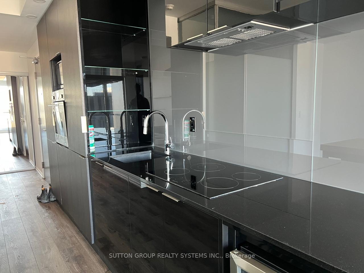 Photo 8 of Unit 2917, 70 Temperance Street, Toronto, Bay Street Corridor — HOMEH