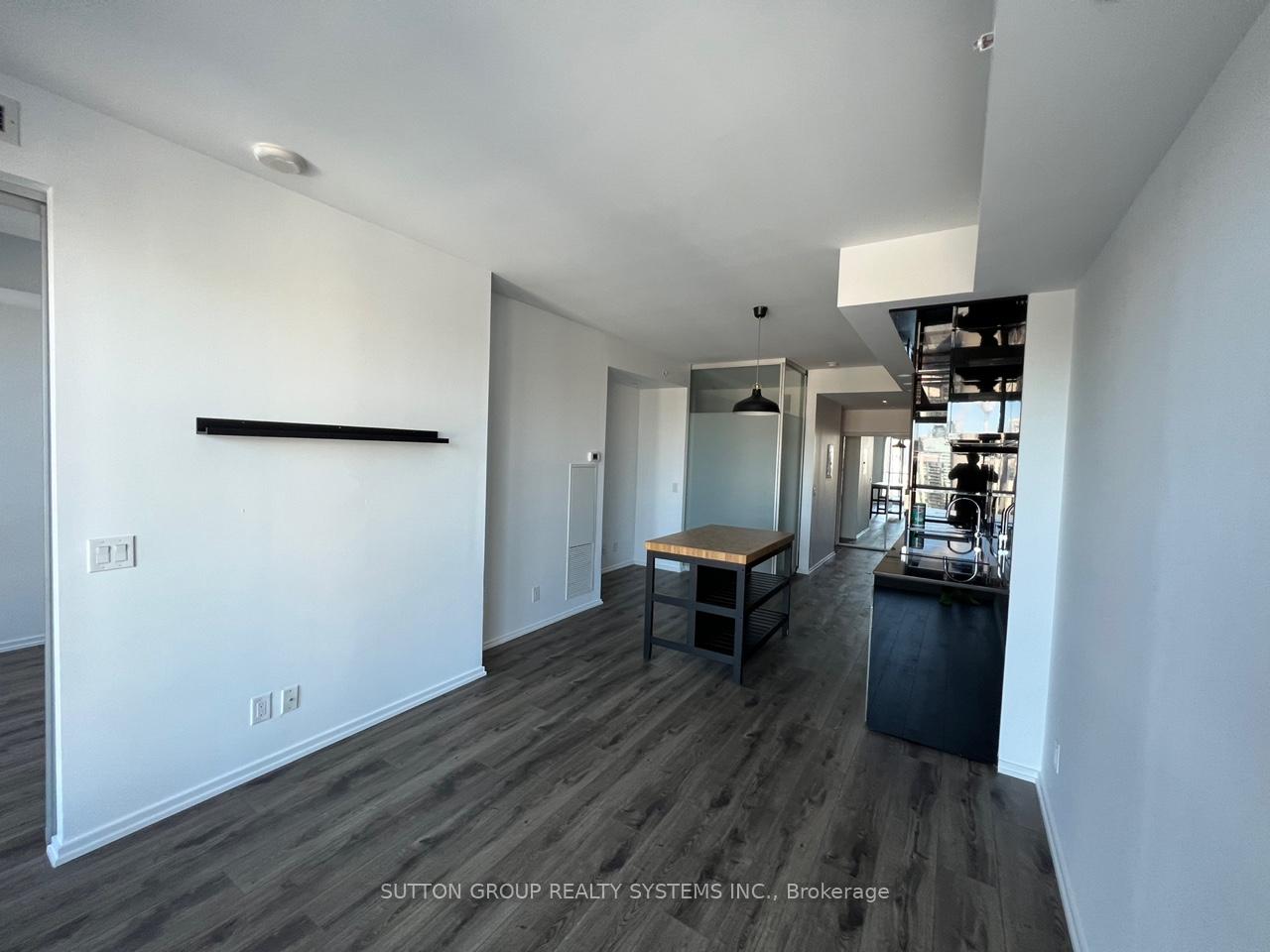 Photo 9 of Unit 2917, 70 Temperance Street, Toronto, Bay Street Corridor — HOMEH