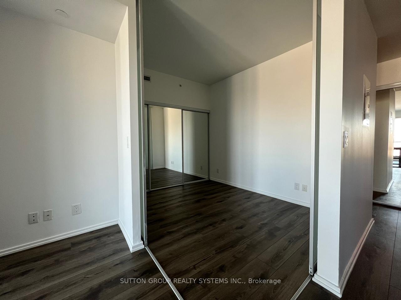 Photo 10 of Unit 2917, 70 Temperance Street, Toronto, Bay Street Corridor — HOMEH