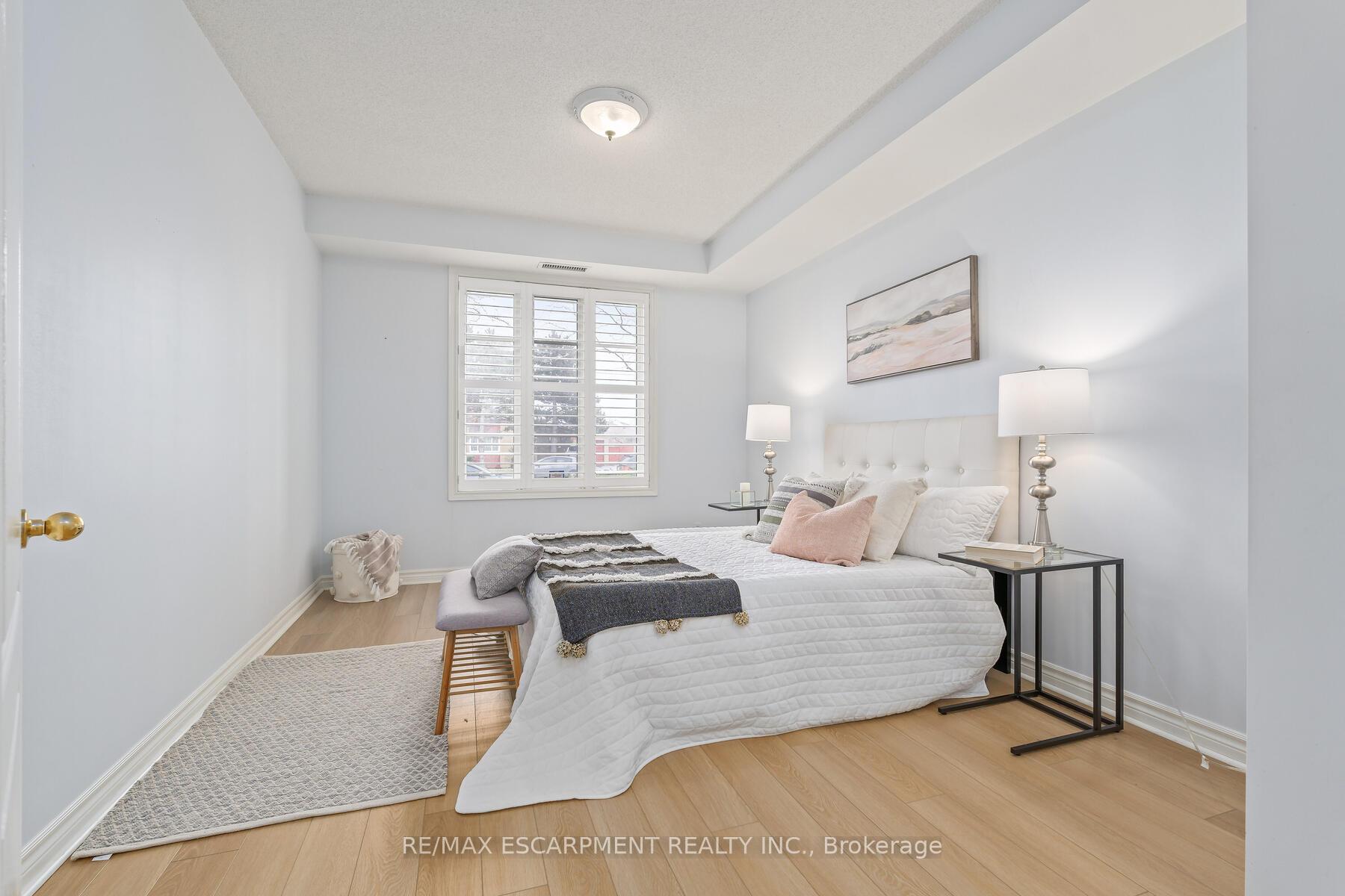 Photo 21 of Unit 116, 3351 Cawthra Road, Mississauga, Applewood — HOMEH