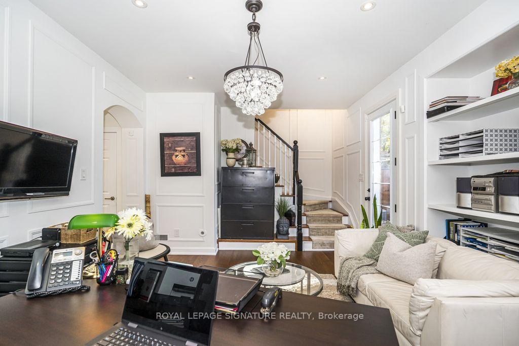 Photo 9 of 7 Pethick Street, Scarborough, Clairlea-Birchmount — HOMEH