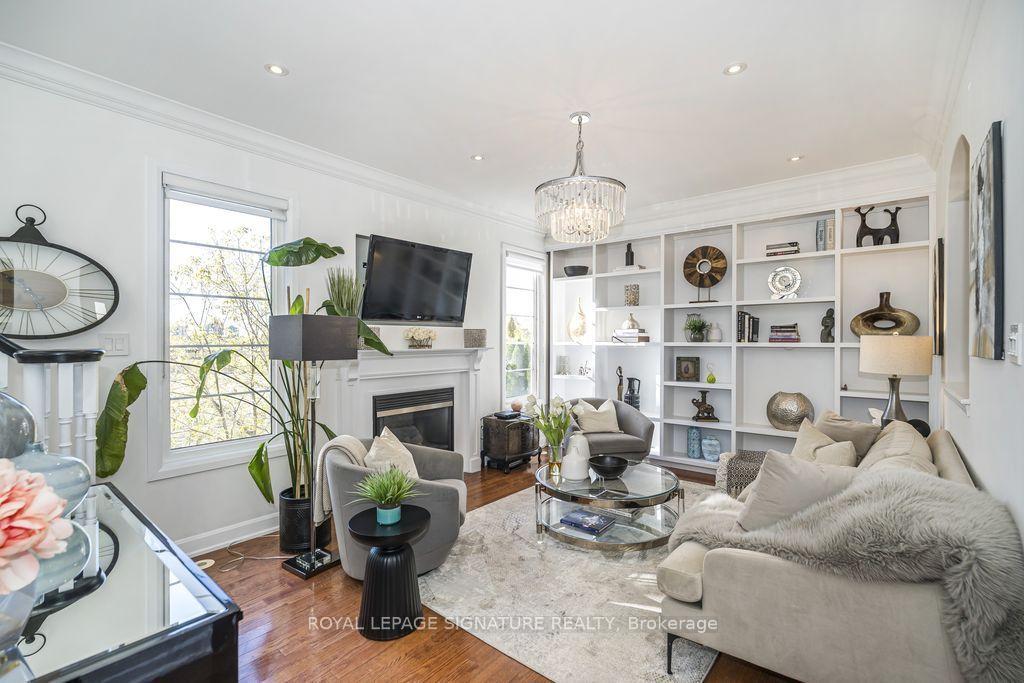 Photo 14 of 7 Pethick Street, Scarborough, Clairlea-Birchmount — HOMEH
