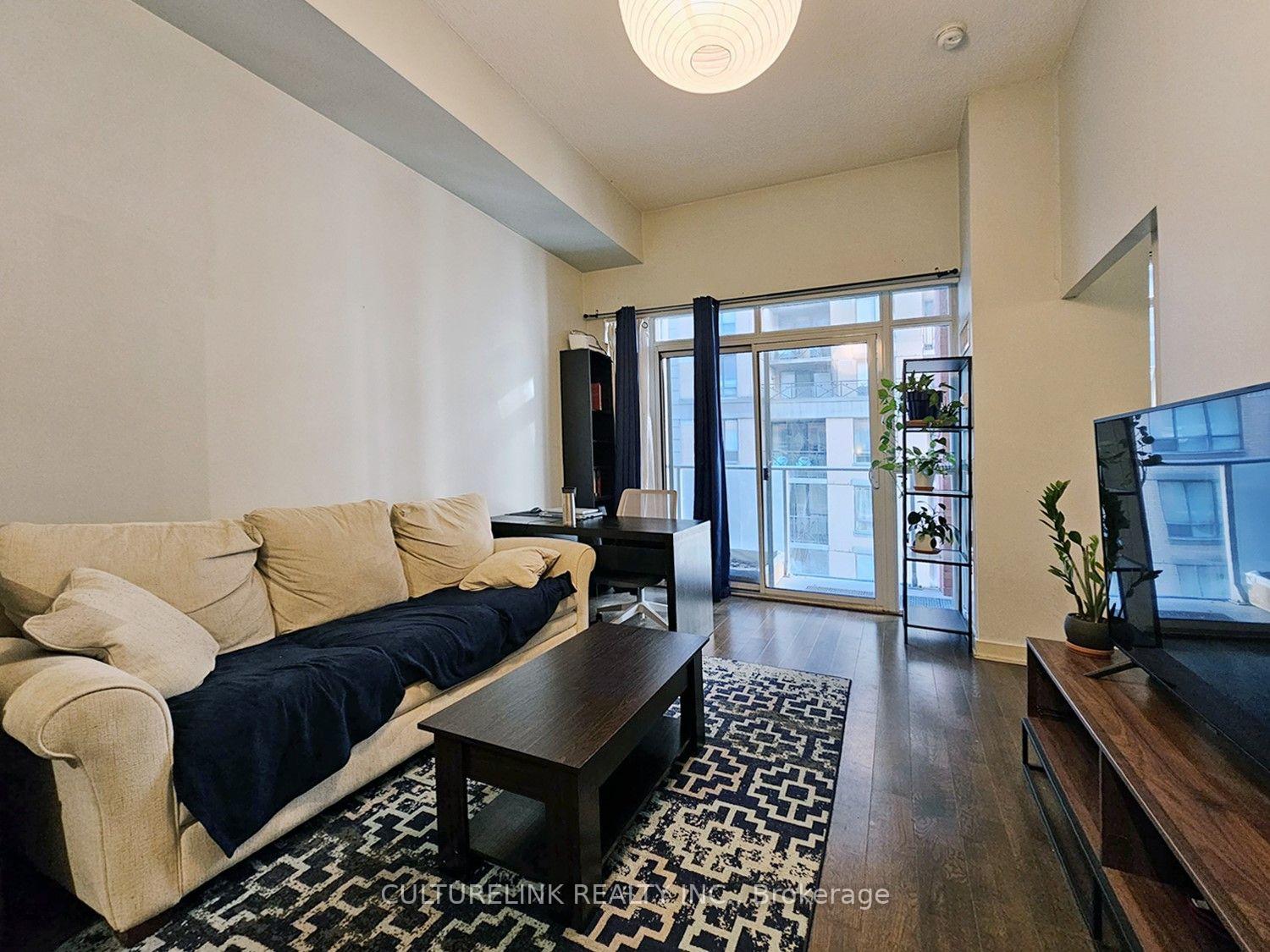 Photo 9 of Unit 707, 126 Simcoe Street, Toronto, Waterfront Communities — HOMEH