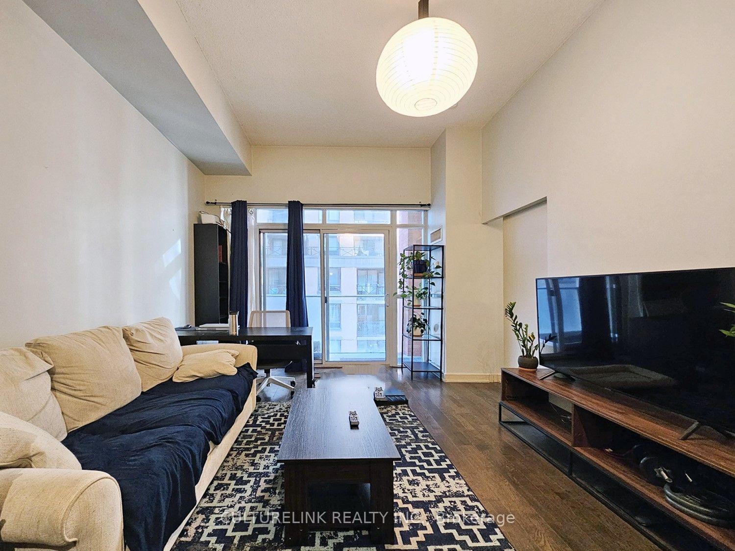 Photo 11 of Unit 707, 126 Simcoe Street, Toronto, Waterfront Communities — HOMEH