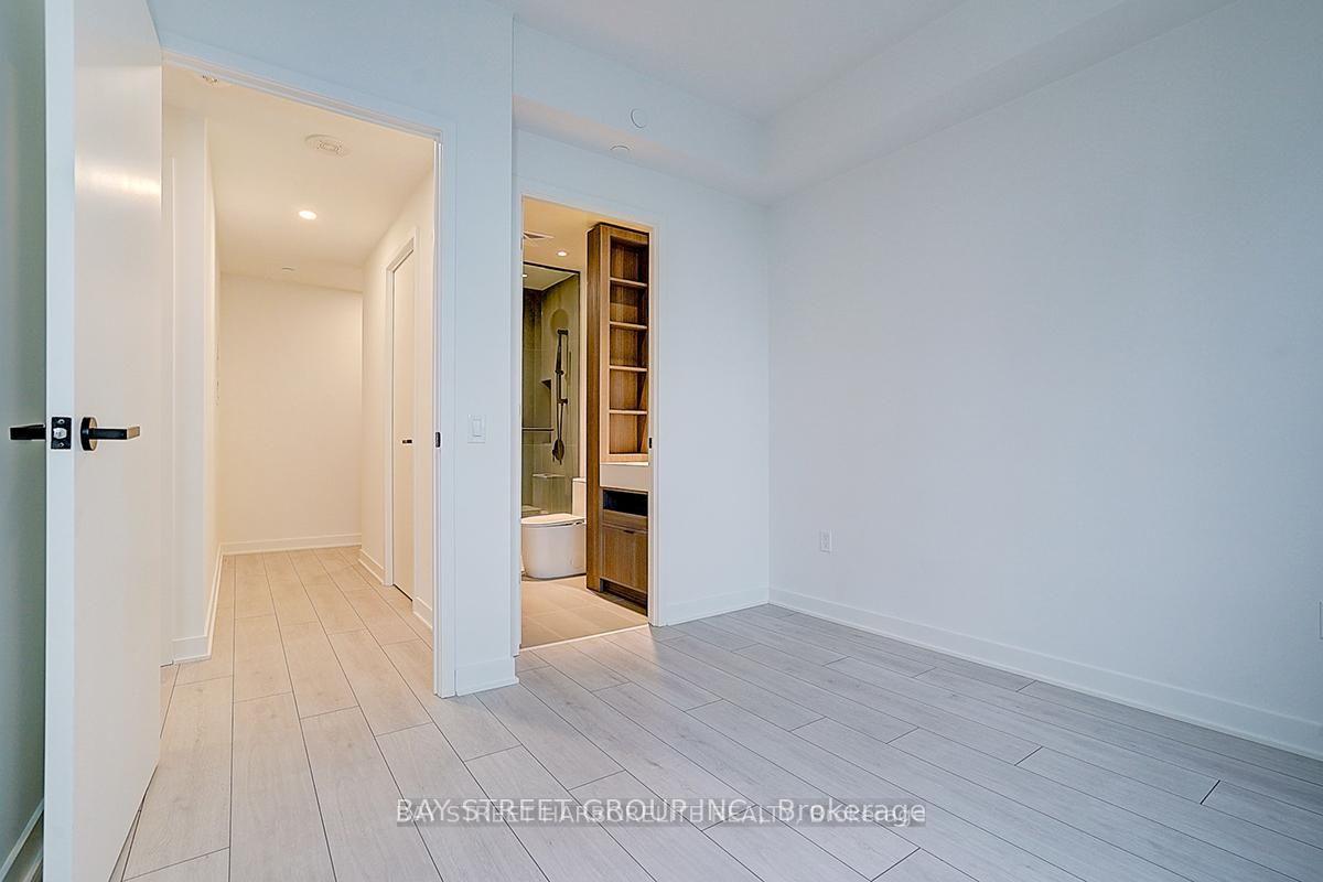 Photo 13 of Unit 4311, 55 Charles Street E, Toronto, Church-Yonge Corridor — HOMEH