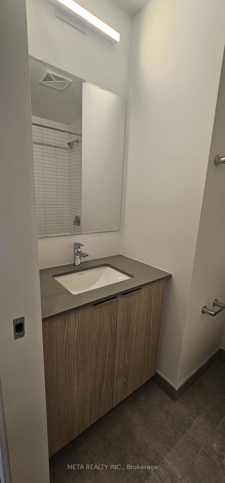 Photo 29 of Unit 714, 3008 William Cutmore Boulevard, Oakville, Joshua Meadows — HOMEH