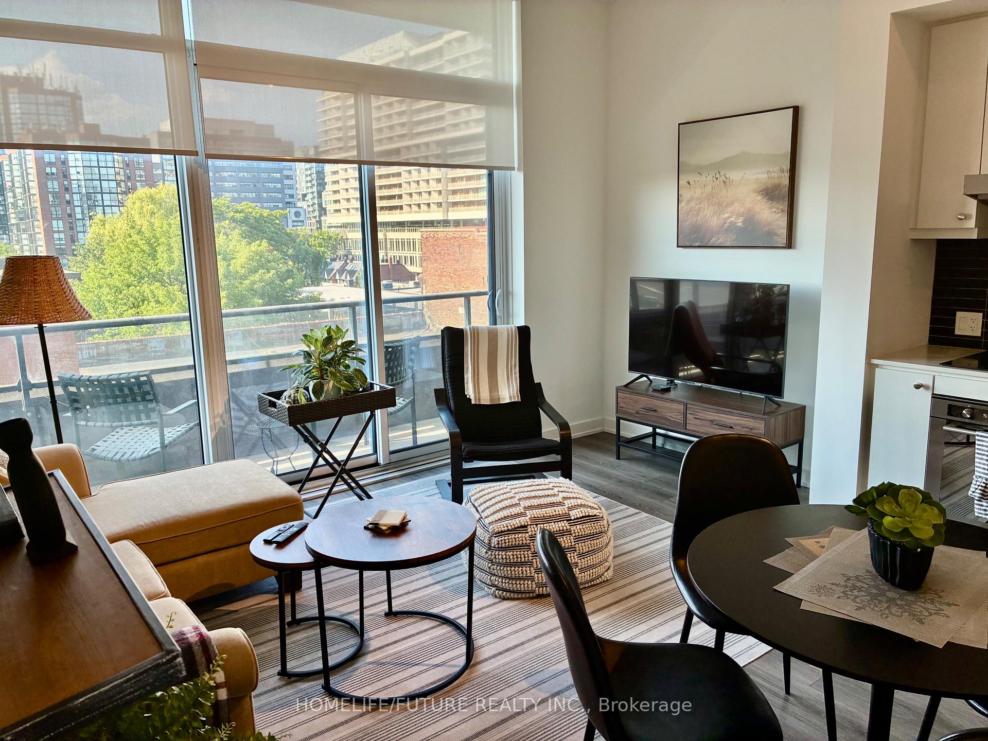Photo 6 of Unit 610, 9 Tecumseth Street, Toronto, Niagara — HOMEH