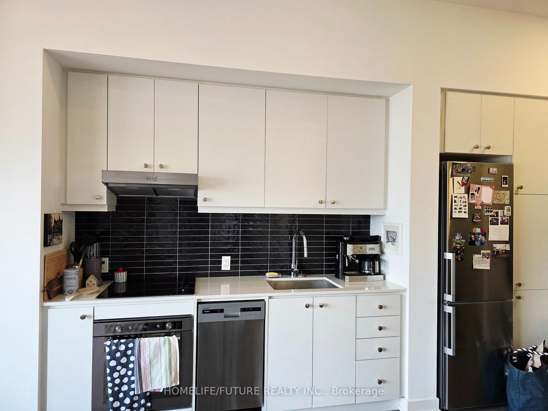 Photo 8 of Unit 610, 9 Tecumseth Street, Toronto, Niagara — HOMEH