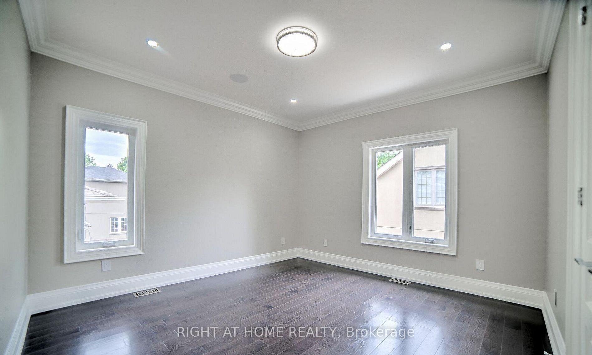 Photo 52 of 53 Eaglewood Boulevard, Mississauga, Mineola — HOMEH