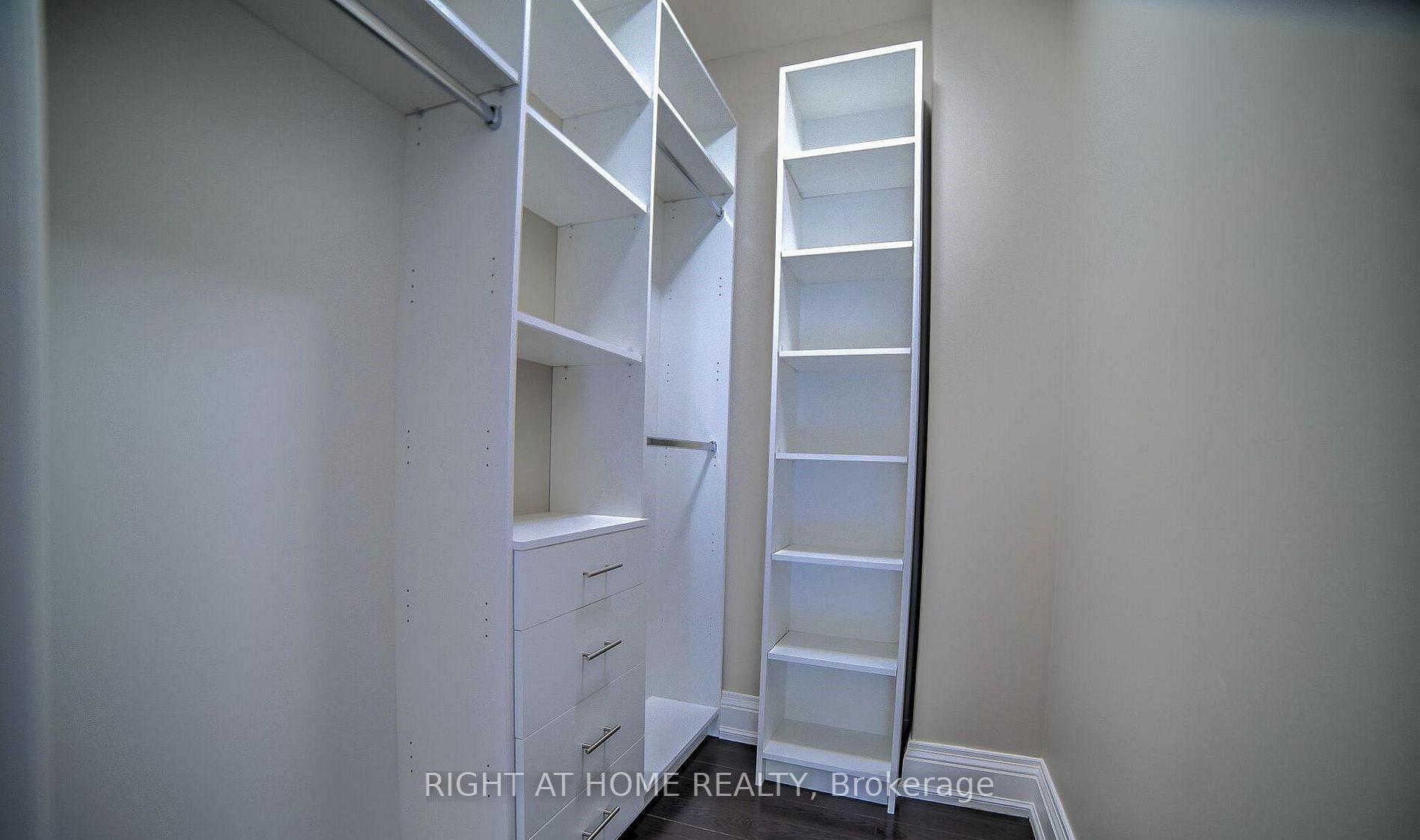 Photo 58 of 53 Eaglewood Boulevard, Mississauga, Mineola — HOMEH