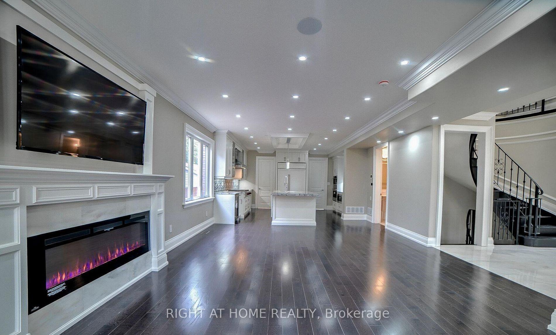 Photo 23 of 53 Eaglewood Boulevard, Mississauga, Mineola — HOMEH