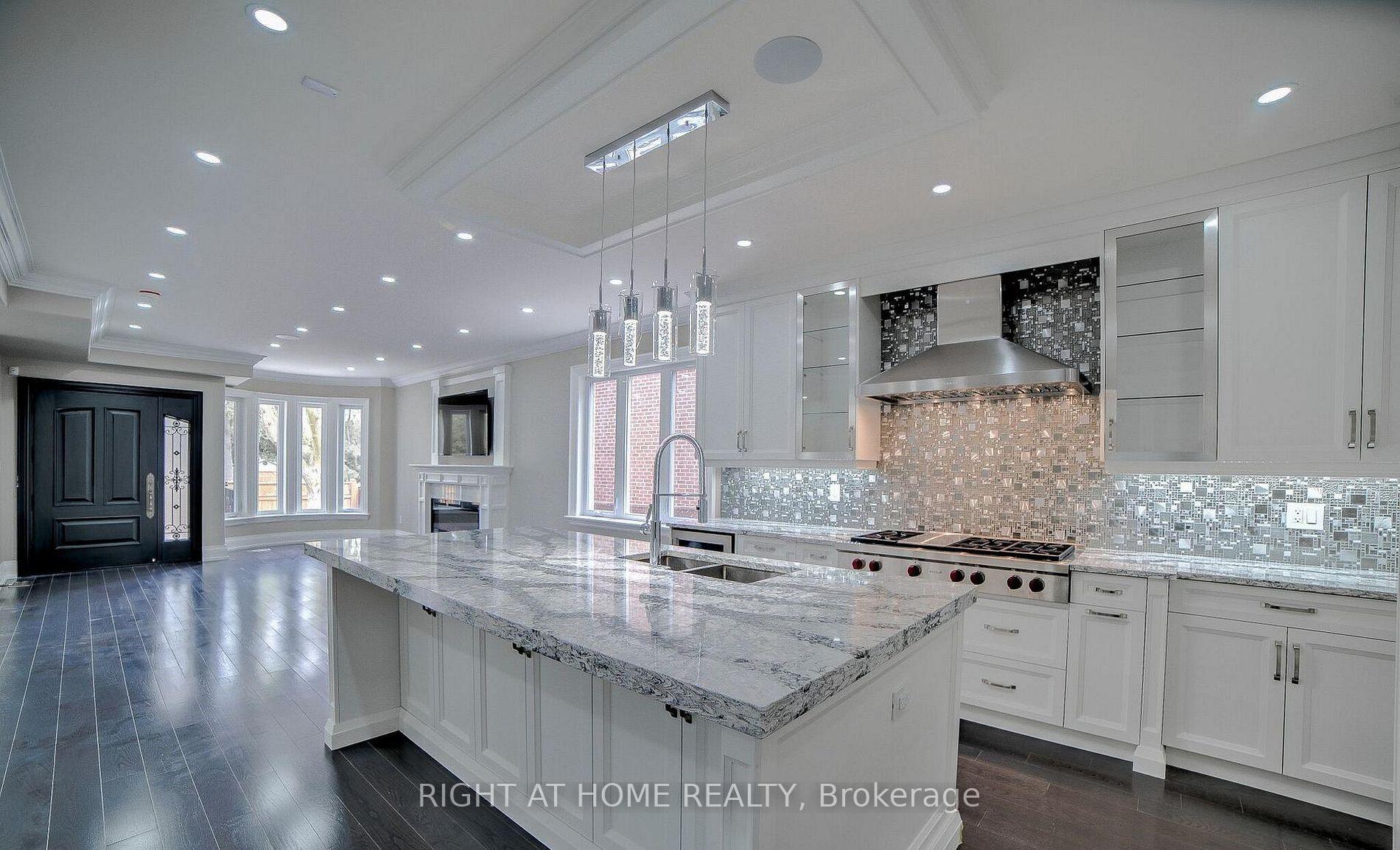 Photo 29 of 53 Eaglewood Boulevard, Mississauga, Mineola — HOMEH