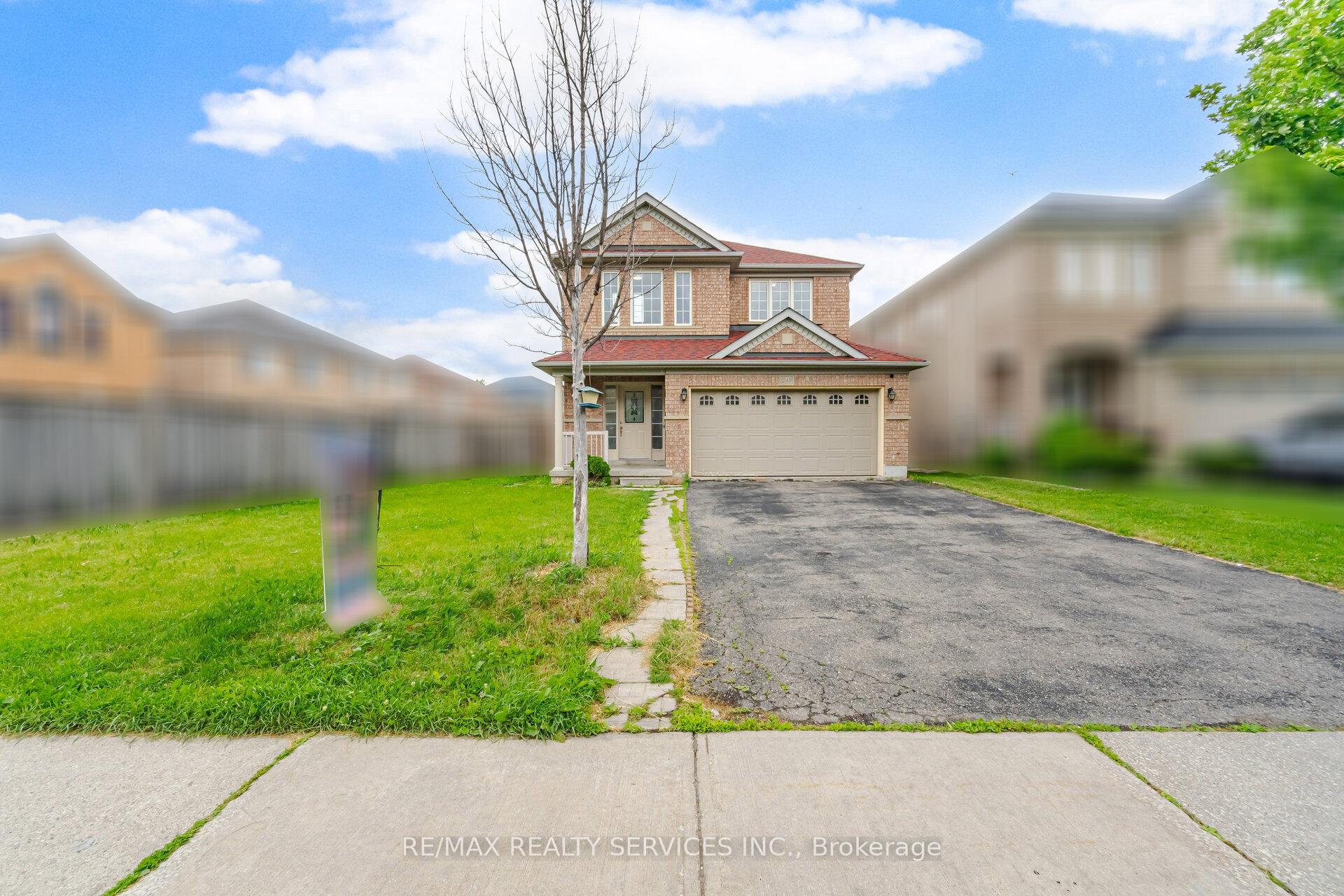 Photo 2 of 249 Sunny Meadow Boulevard, Brampton, Sandringham-Wellington — HOMEH