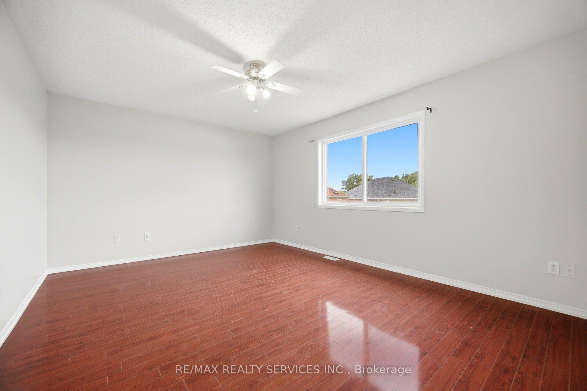 Photo 26 of 249 Sunny Meadow Boulevard, Brampton, Sandringham-Wellington — HOMEH