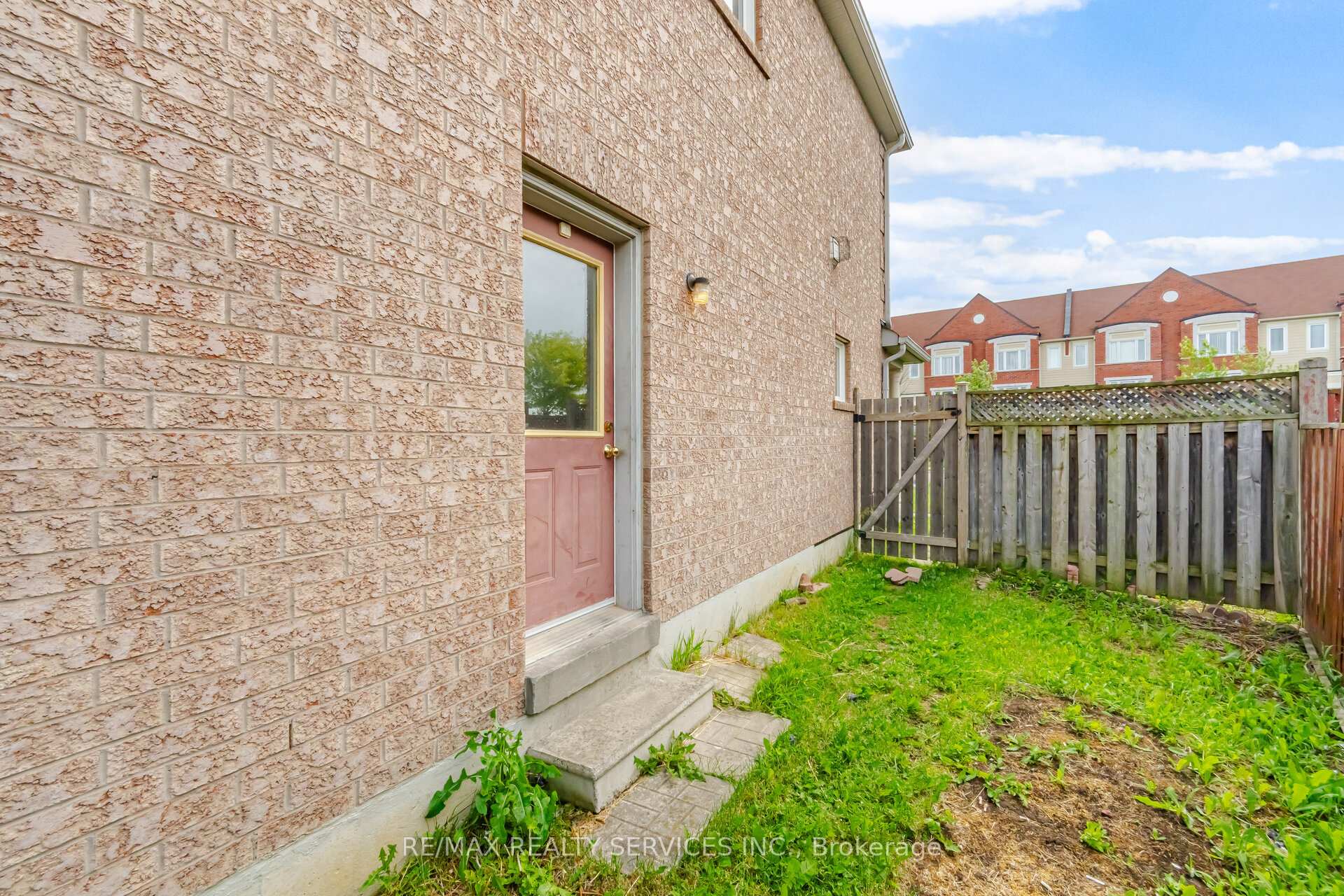 Photo 34 of 249 Sunny Meadow Boulevard, Brampton, Sandringham-Wellington — HOMEH
