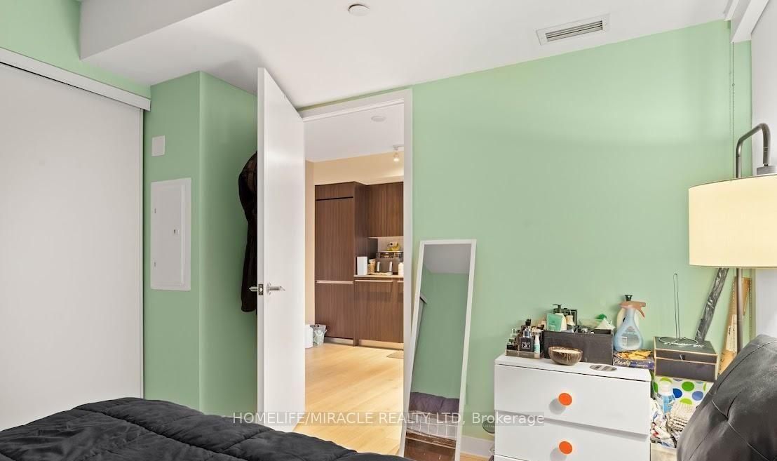 Photo 20 of Unit 1612, 80 Queens Wharf Road, Toronto, Waterfront Communities — HOMEH