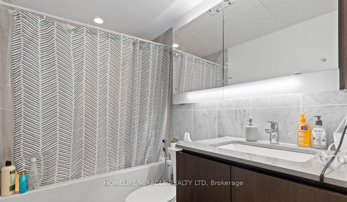 Photo 22 of Unit 1612, 80 Queens Wharf Road, Toronto, Waterfront Communities — HOMEH