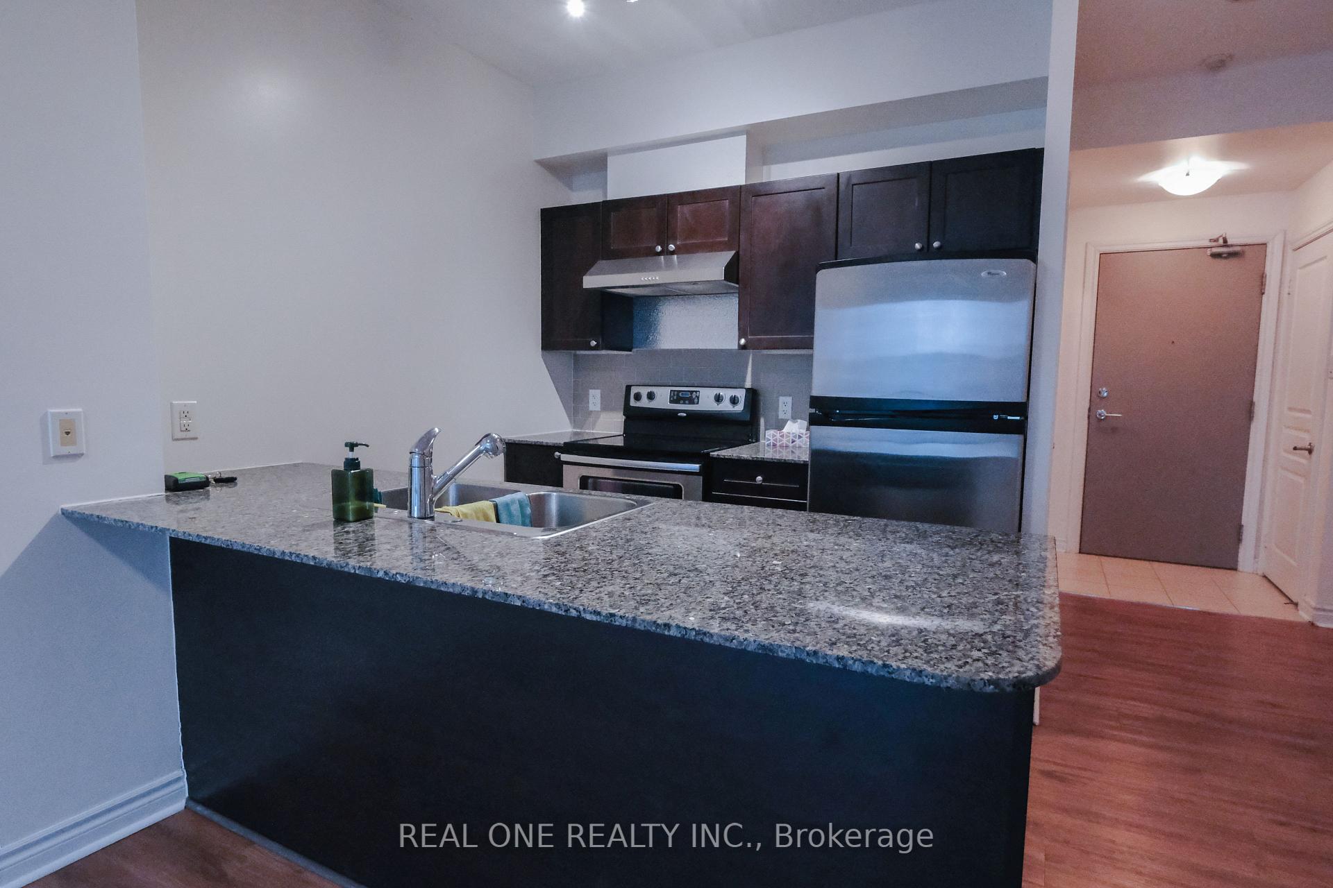 Photo 7 of Unit 1608, 3525 Kariya Drive, Mississauga, City Centre — HOMEH
