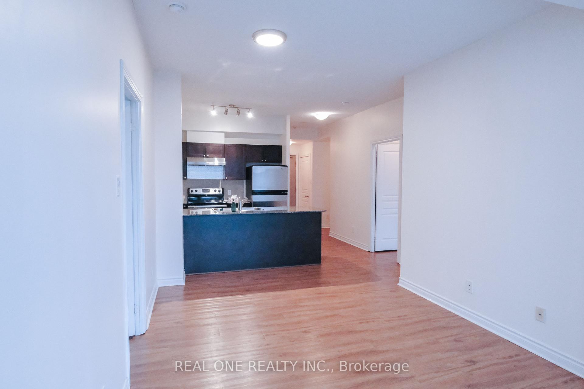 Photo 9 of Unit 1608, 3525 Kariya Drive, Mississauga, City Centre — HOMEH