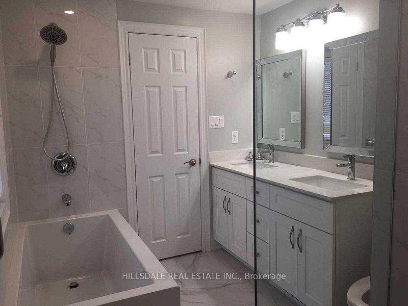 Photo 8 of 49 Walkerton Drive, Markham, Bullock — HOMEH