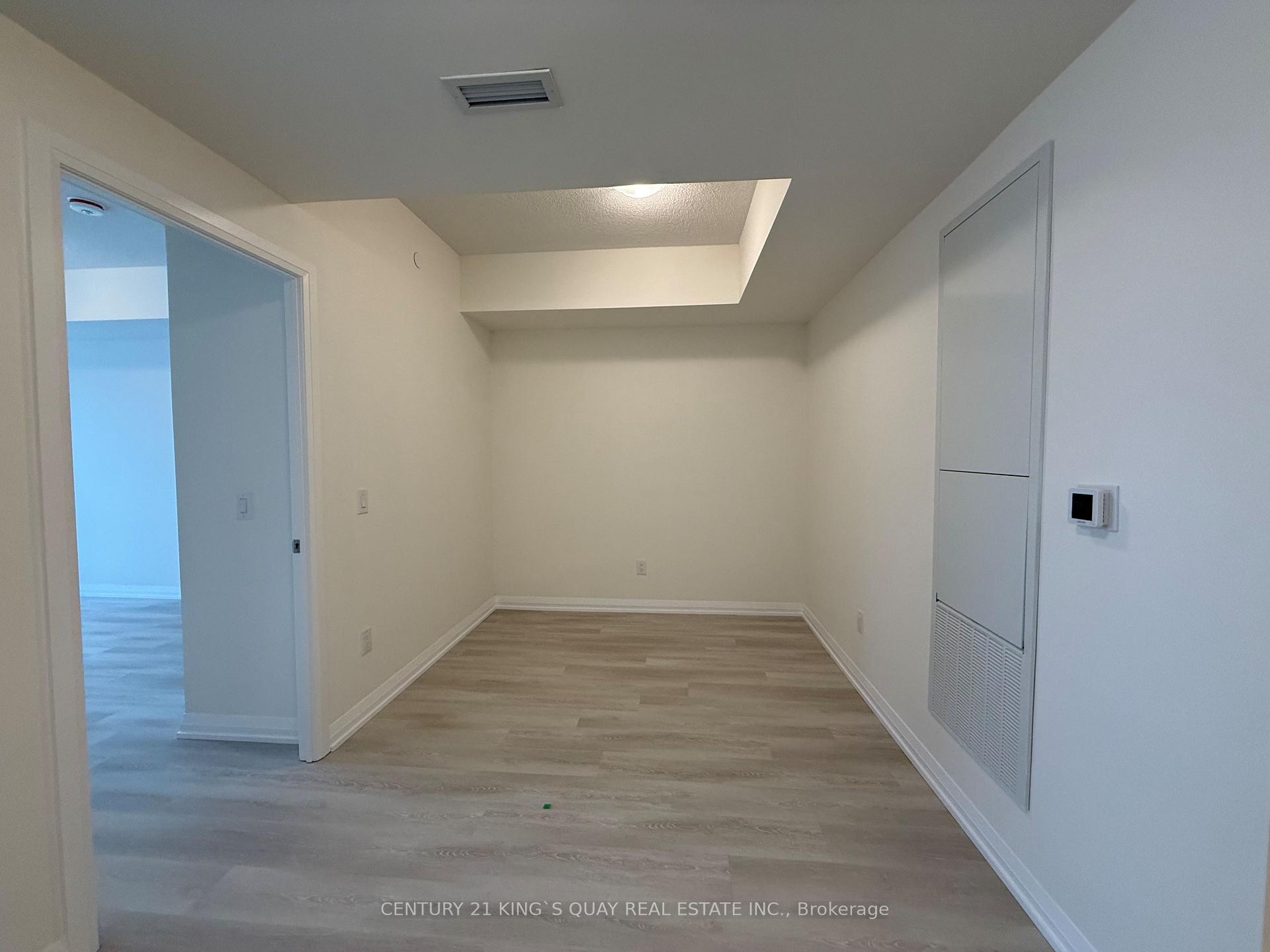 Photo 15 of Unit 302, 3260 Sheppard Avenue E, Scarborough, Tam O'Shanter-Sullivan — HOMEH