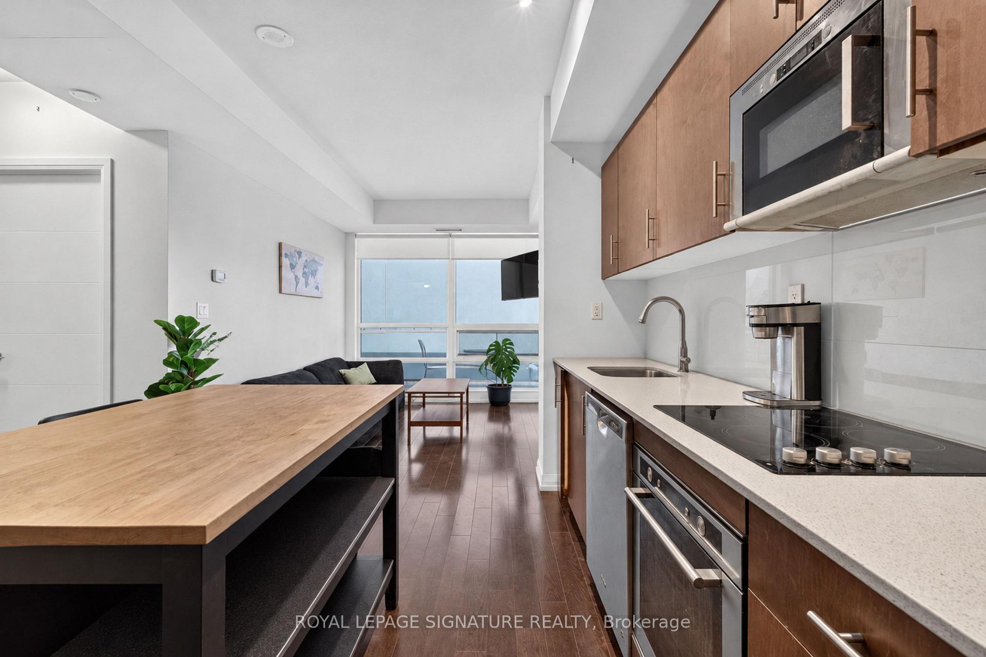 Photo 9 of 460 Adelaide Street E, Toronto, Moss Park — HOMEH