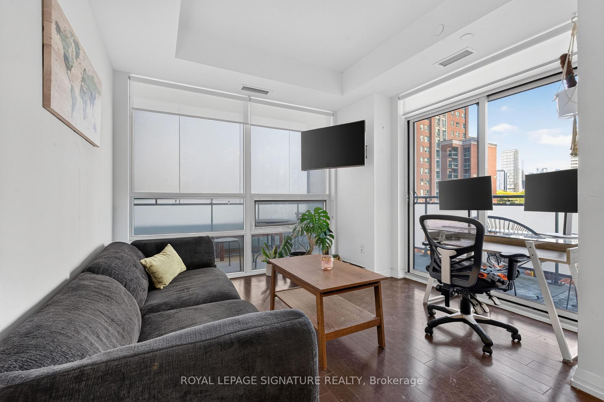 Photo 11 of 460 Adelaide Street E, Toronto, Moss Park — HOMEH