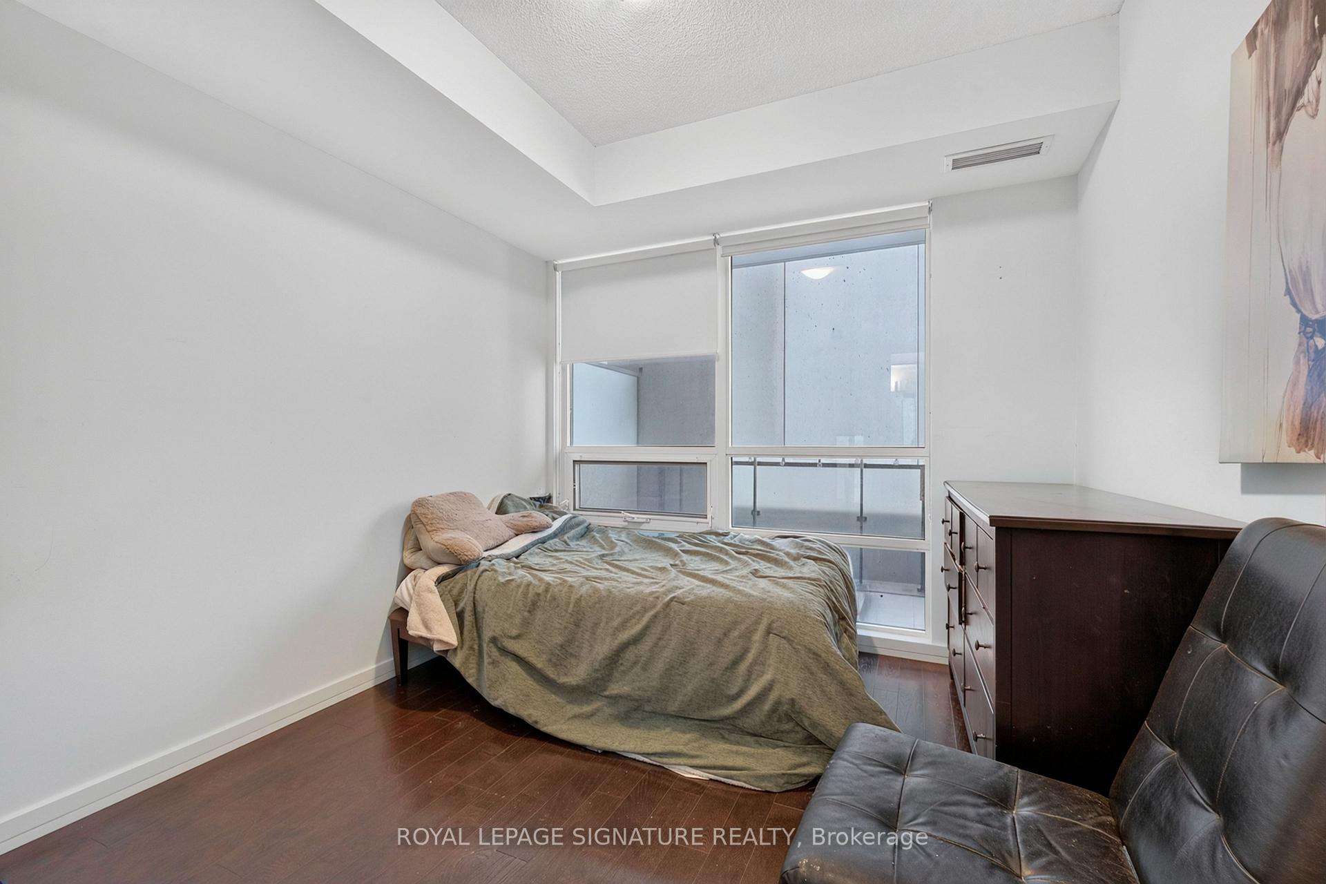 Photo 15 of 460 Adelaide Street E, Toronto, Moss Park — HOMEH