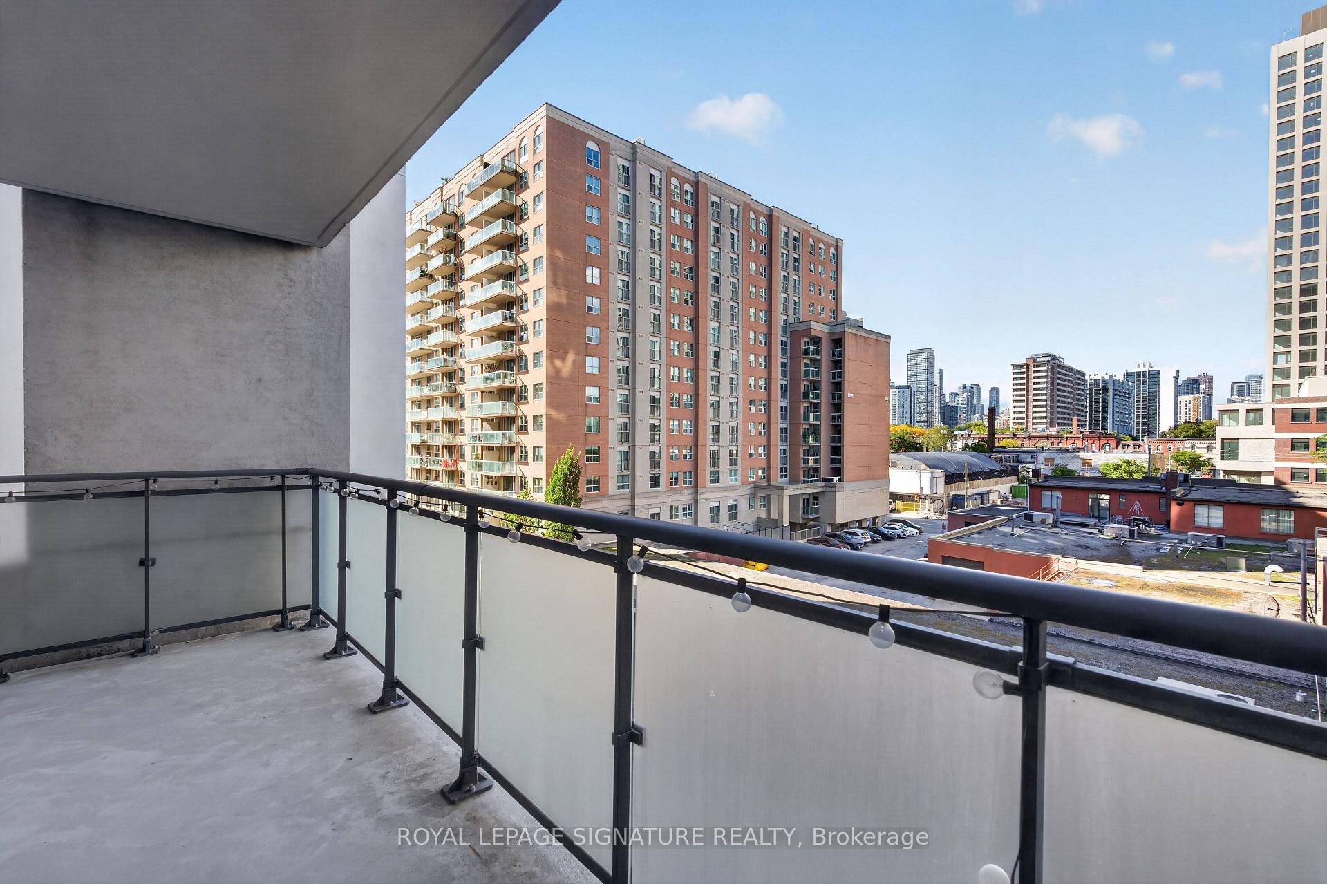 Photo 16 of 460 Adelaide Street E, Toronto, Moss Park — HOMEH