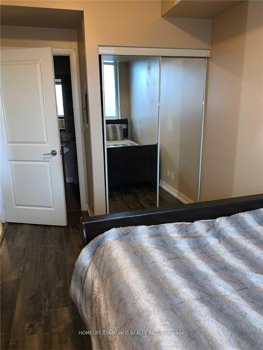 Photo 10 of Unit 401, 80 Absolute Avenue, Mississauga, City Centre — HOMEH