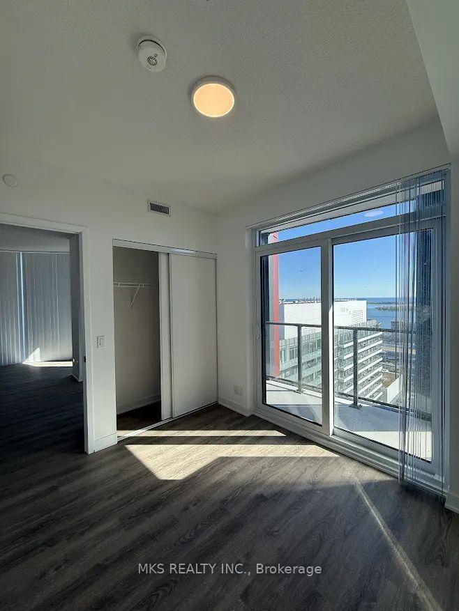 Photo 9 of Unit 3906, 180 Front Street E, Toronto, Moss Park — HOMEH