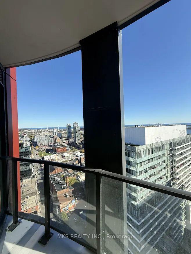 Photo 10 of Unit 3906, 180 Front Street E, Toronto, Moss Park — HOMEH