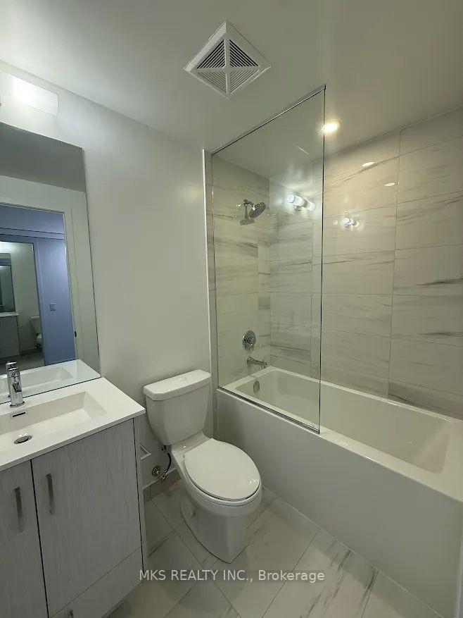 Photo 13 of Unit 3906, 180 Front Street E, Toronto, Moss Park — HOMEH