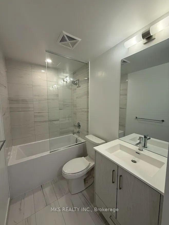 Photo 10 of Unit 3003, 180 Front Street E, Toronto, Moss Park — HOMEH