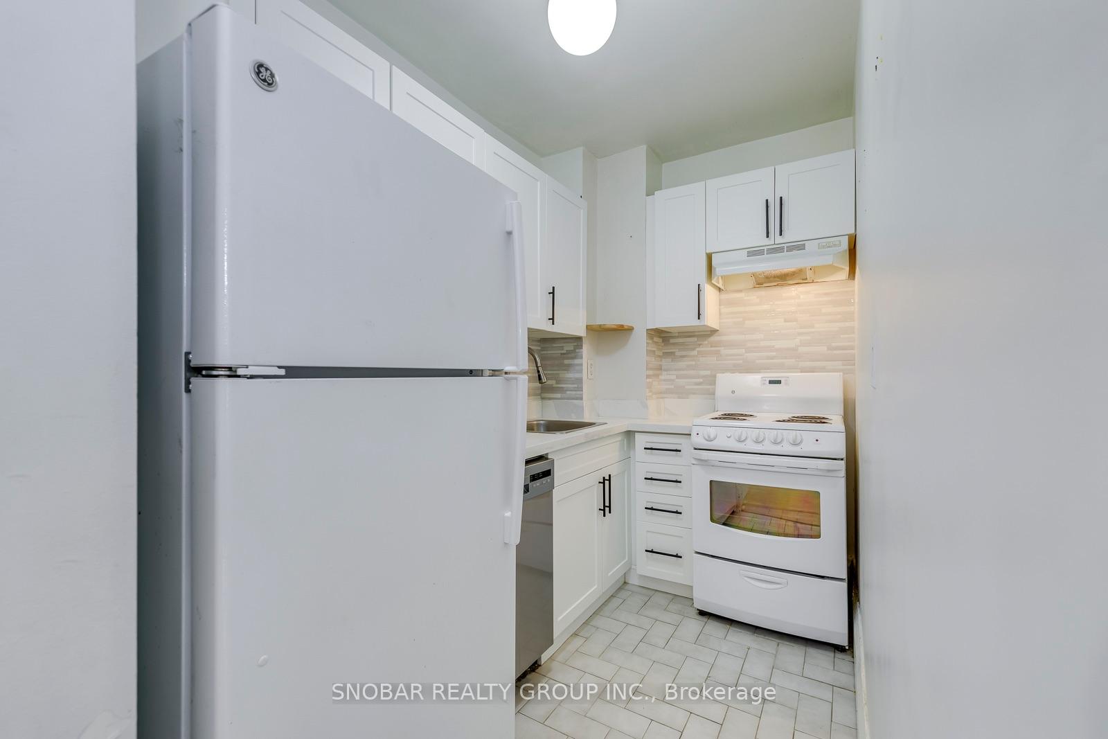 Photo 9 of Unit 105, 114 Vaughan Road, Toronto, Humewood-Cedarvale — HOMEH